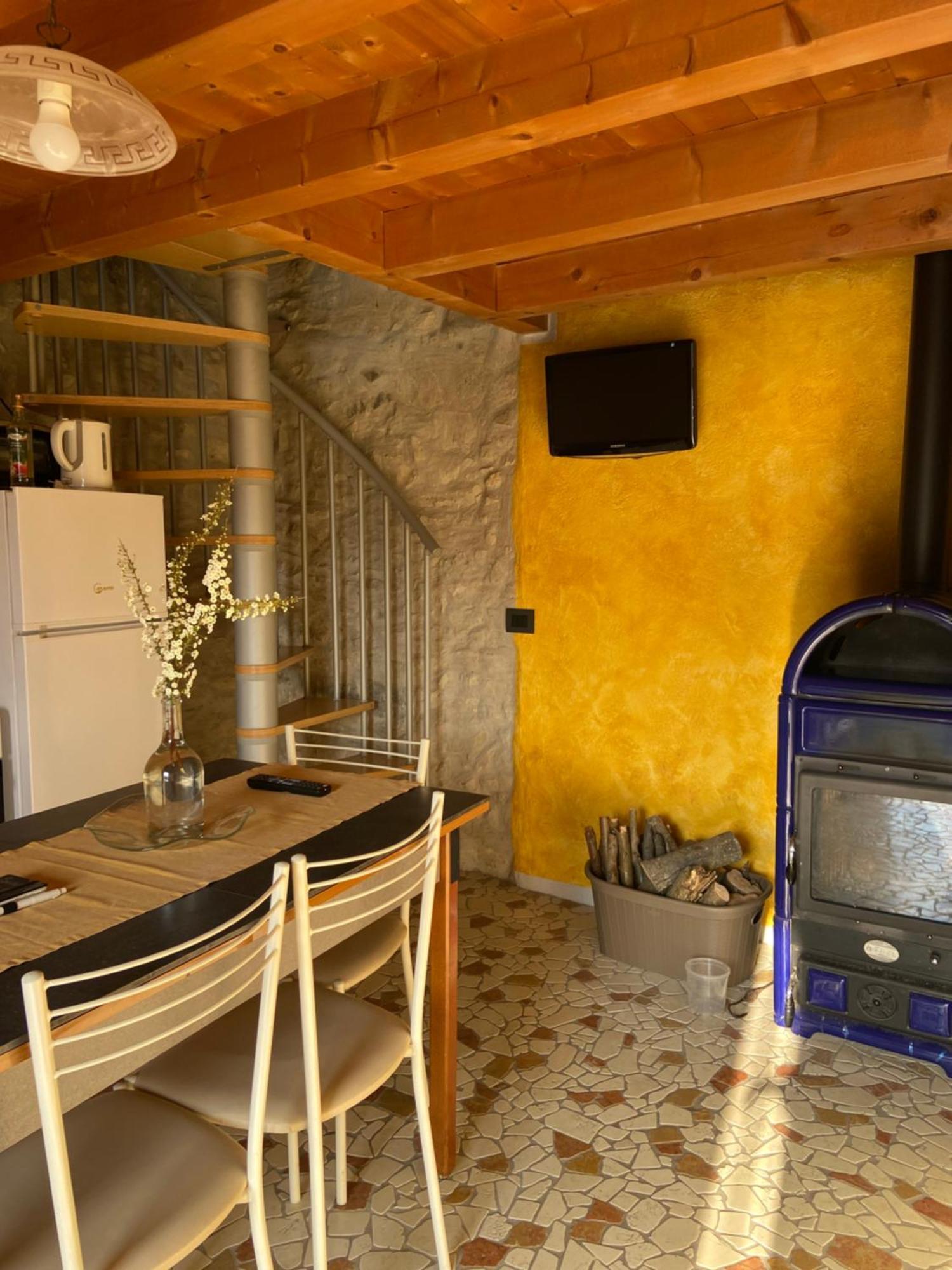 Ferienwohnung Casa Finetti Casa Allegri Exterior foto